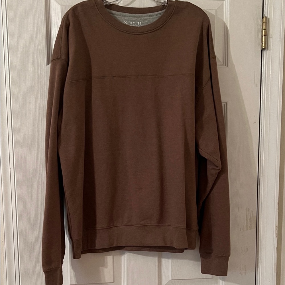 Classic Brown Crewneck Sweater for Men Size XL